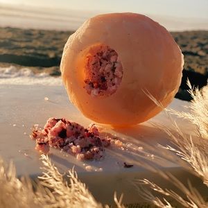 Small Batch Rosé Bath Salts 🌹 12oz